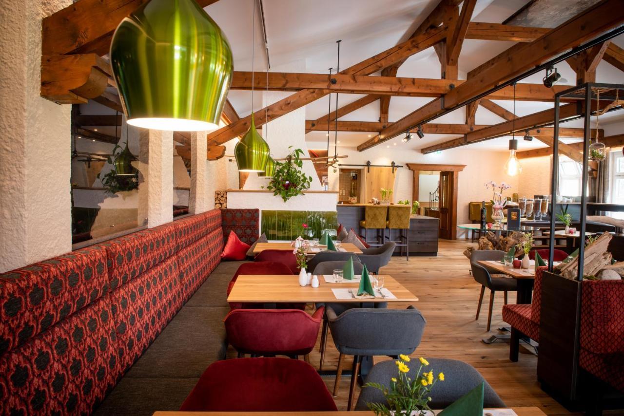 Hotel Buerglstein Sankt Wolfgang im Salzkammergut Bagian luar foto