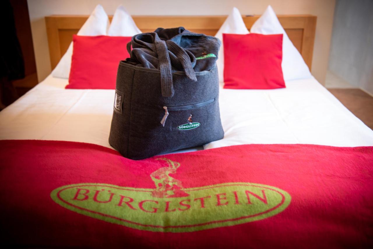 Hotel Buerglstein Sankt Wolfgang im Salzkammergut Bagian luar foto