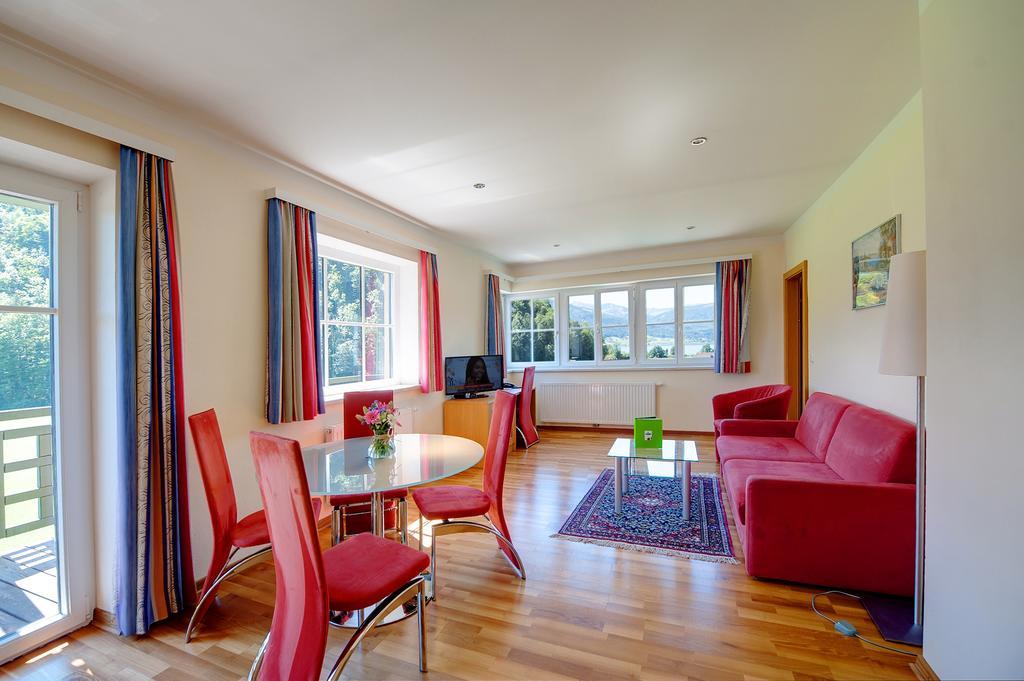 Hotel Buerglstein Sankt Wolfgang im Salzkammergut Bagian luar foto